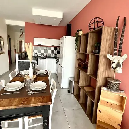 2 Bedrooms - Sea View * Nice